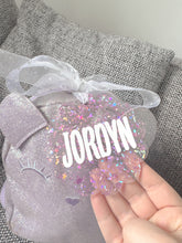 Load image into Gallery viewer, Wavy Glitter Bag Tag