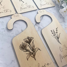 Load image into Gallery viewer, Floral Wooden baby wardrobe dividers for Girl - Baby clothes size hangers for Nursery