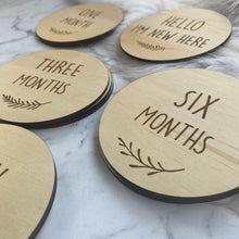 Load image into Gallery viewer, Milestone Cards set - Leaf set