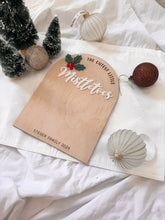 Load image into Gallery viewer, DIY footprint Mistletoes keepsake
