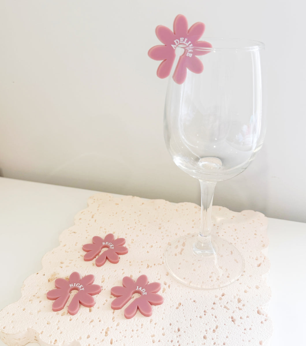 Daisy drink tags