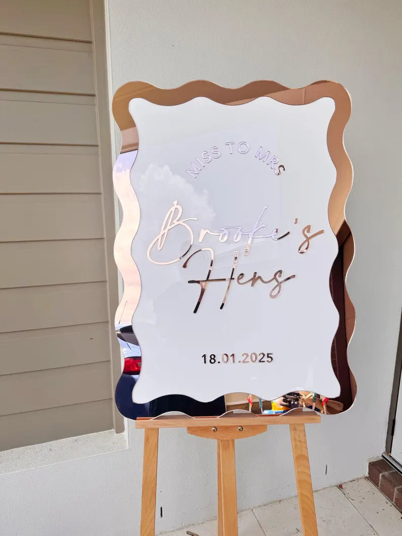 Wavy Acrylic Hens Party Sign – Custom Bride To Be Sign