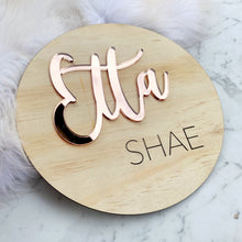 Load image into Gallery viewer, Nursery Name Sign | Kid Name Plaque | Round Baby name sign | Engraved Wooden Nursery Sign | Door name plaque | Circle Name Sign
